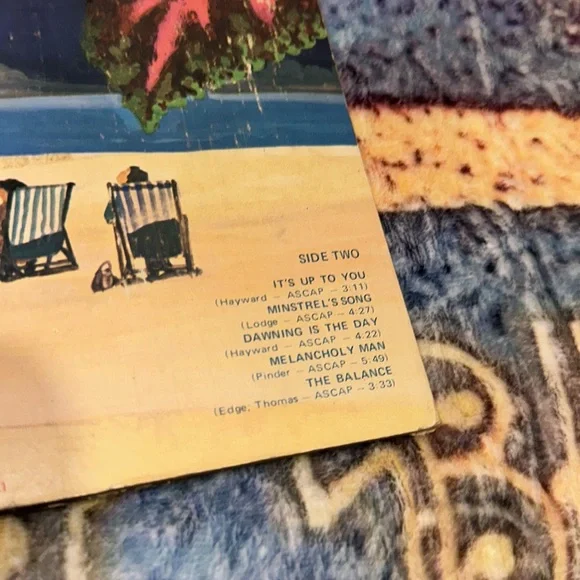 Vintage The Moody Blues Vinyl Record - Picture 3 of 7